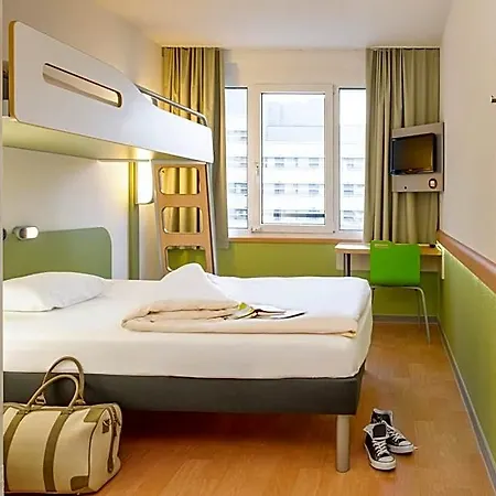 Ibis Budget 3*