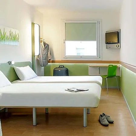 Ibis Budget 3*